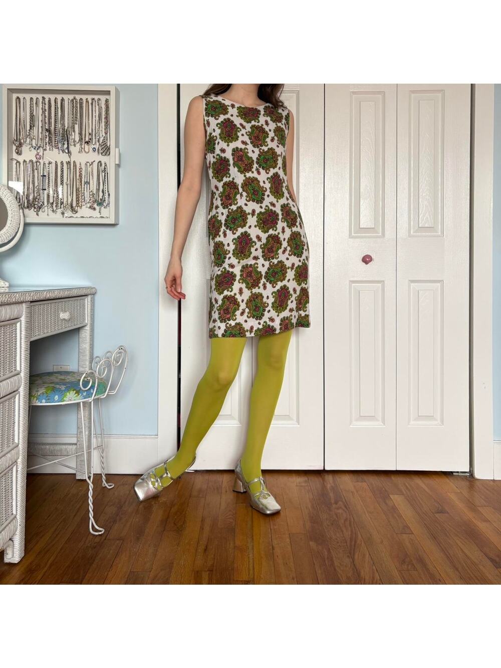Vintage 60s shift dress gorgeous